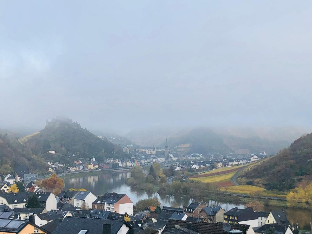 Ferienwohnung Meyver Cochem Buitenkant foto